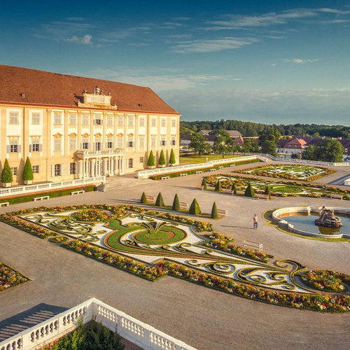 Führungen auf Schloss Hof